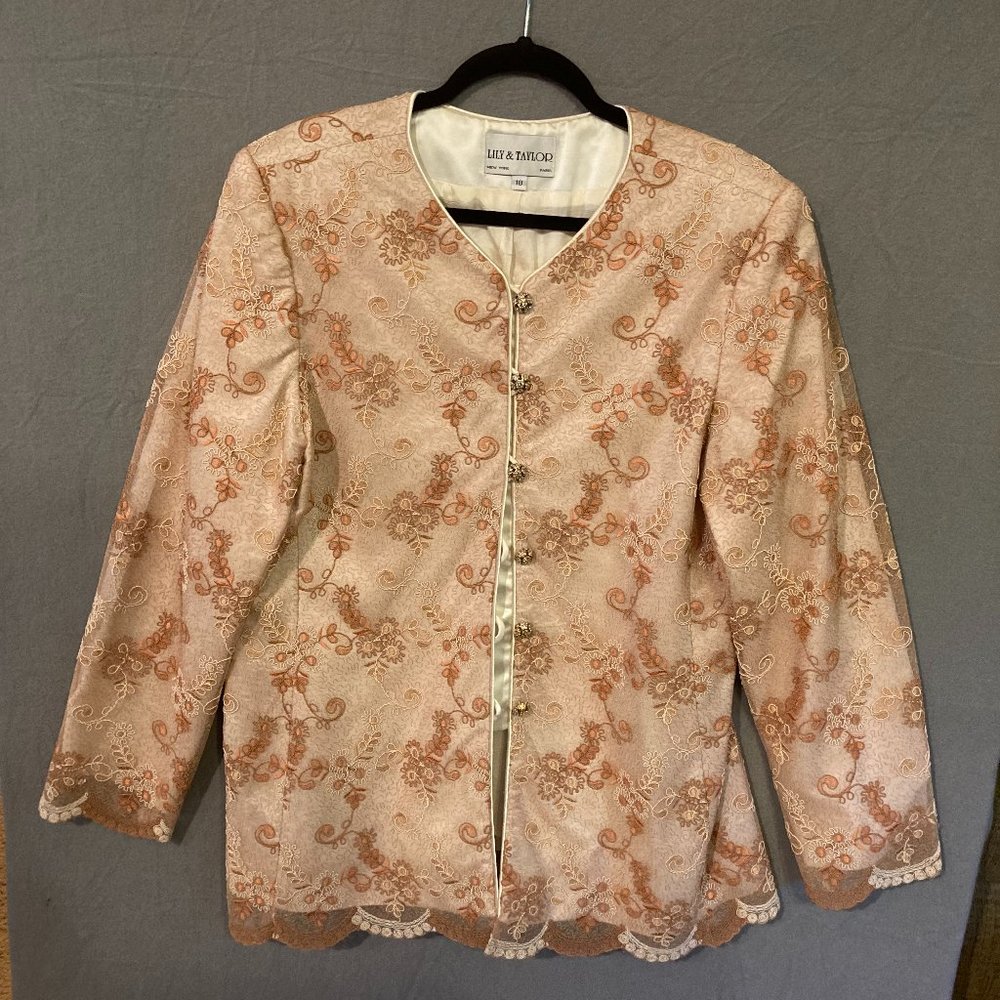 Lily & Taylor Womens Size 18 Church Suit Jacket Rhinestone Buttons Embroidered